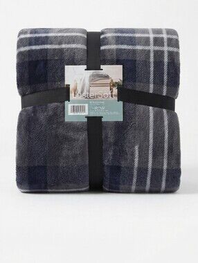 NWT Berkshire Luster Soft Throw Blanket 50x70